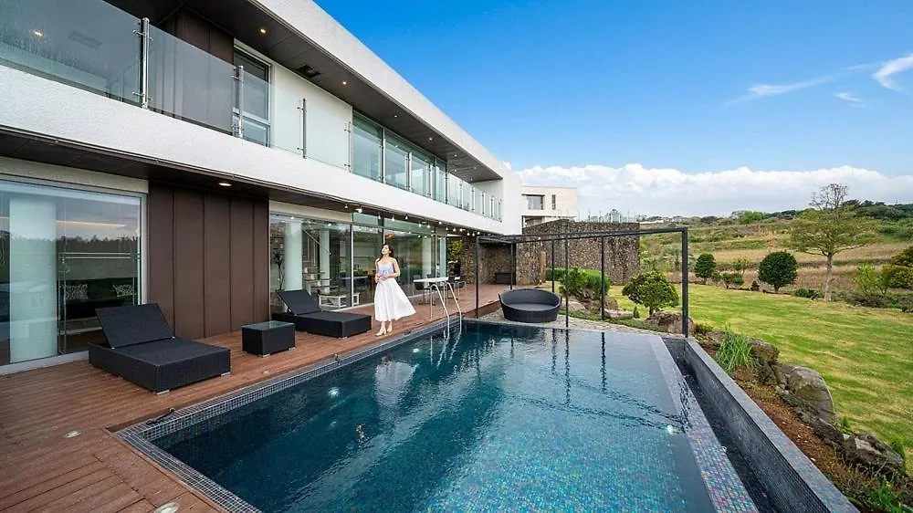 Jeju Mia Private Pool Villa Large Outdoor Warm Pool 0*,